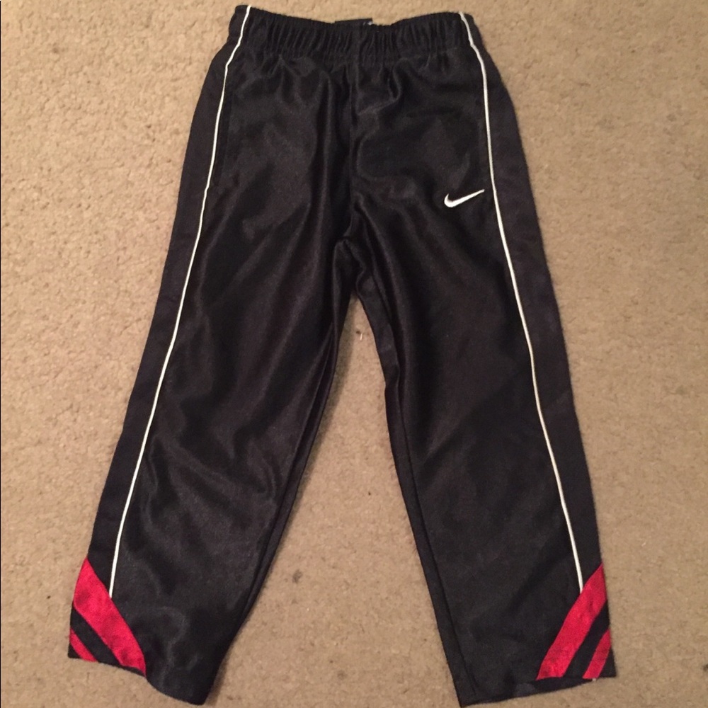 GUC Nike Toddler 3T Black Athletic Pants